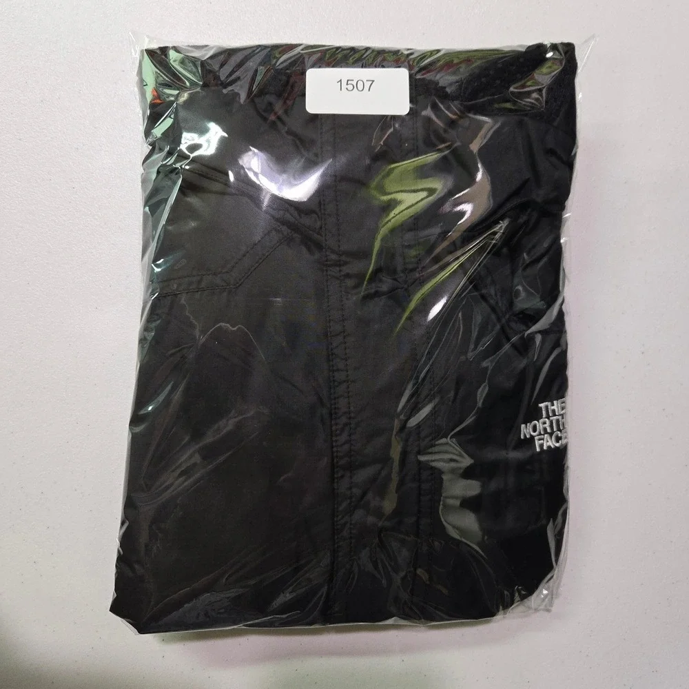 The North Face Mens Hydrenaline Windbreaker Jacket Medium Black Hooded Gorpcore